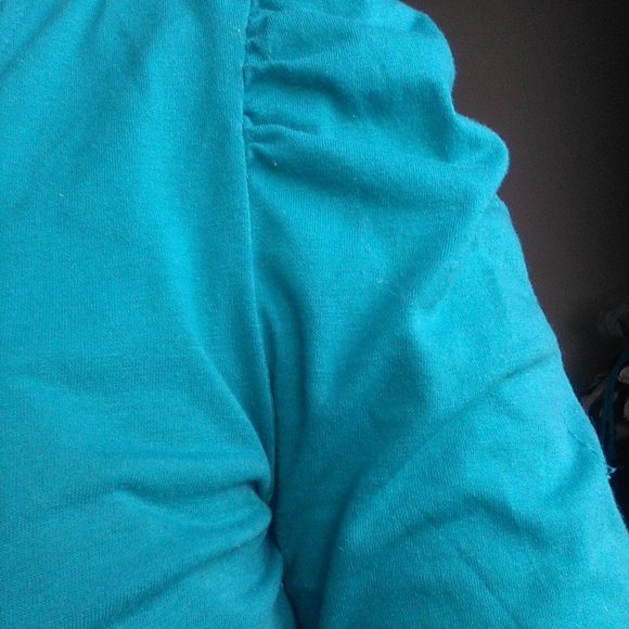 Teal Blue Ruched Puff Sleeve Top - Picture 4 of 9